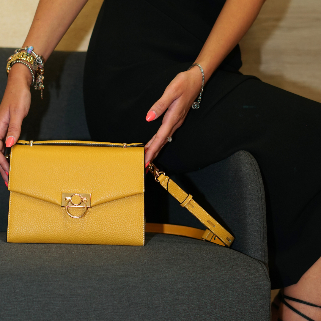 DALIA IN PELLE SENAPE